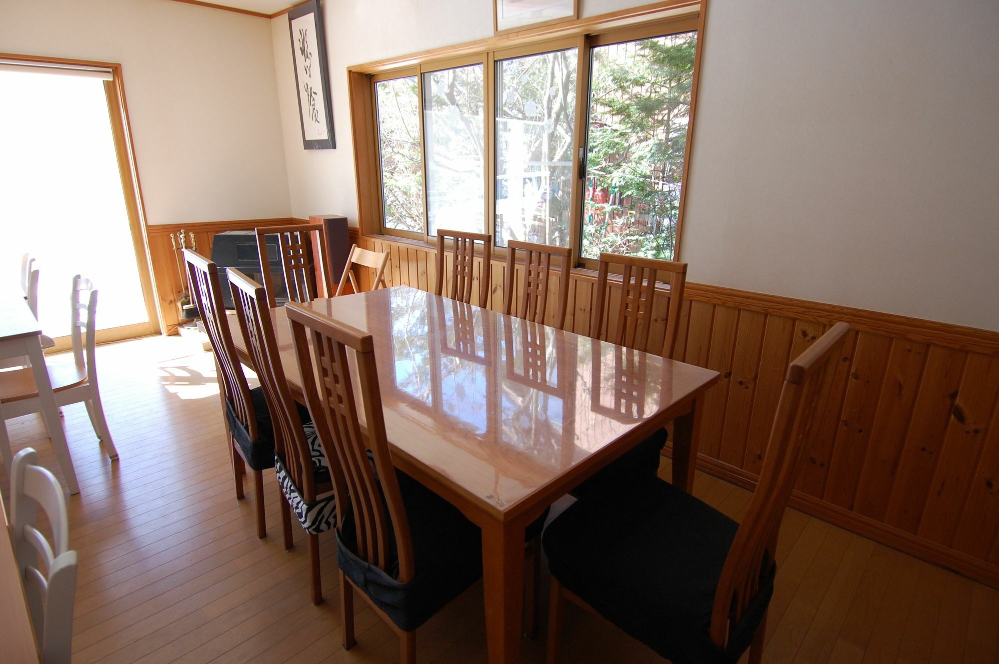 Guest House Chaconne Каруидзава Экстерьер фото